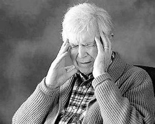 经颅磁治疗仪怎么样_脑梗塞需要注意些什么 